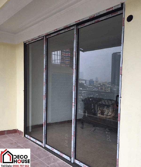 Cửa đi lùa nhôm Xingfa 3 cánh