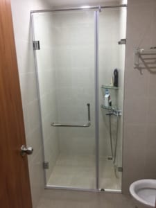 Phòng tắm kính tại quận Đống Đa – Hà Nội
