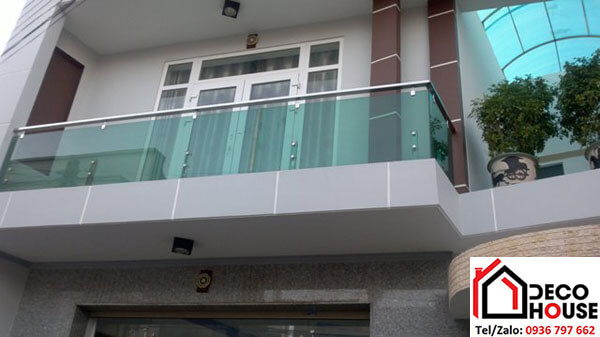 Lan can kính inox đẹp