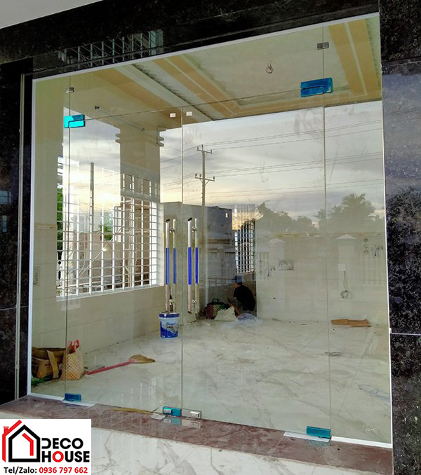 Lắp đặt cửa kính thủy lực Hà Nội