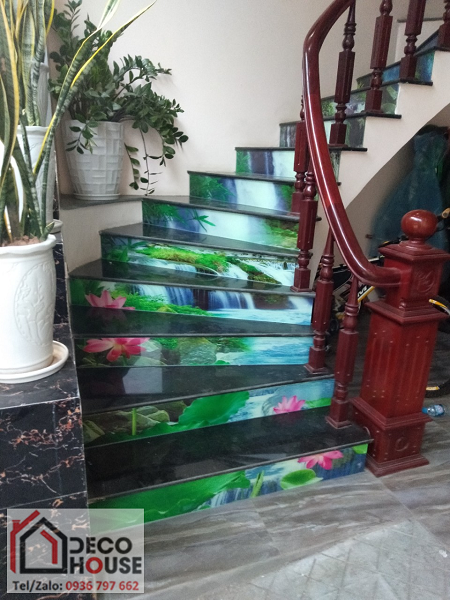Lắp tranh kính 3d cầu thang tại Hà Nội | Decohouse