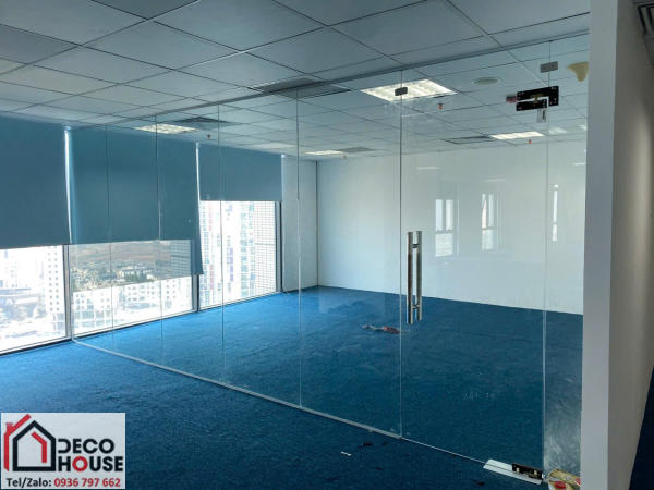 Vách ngăn kính cường lực văn phòng