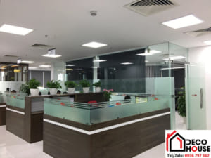 Thi công vách kính văn phòng Hà Nội