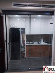 Lắp cửa kính cường lực giá bao nhiêu