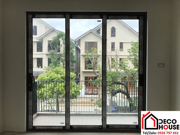 Cửa lùa 3 cánh Xingfa