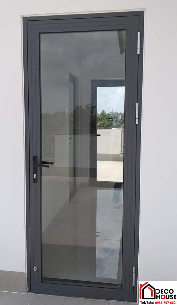 Cửa đi nhôm kính Xingfa 1 cánh màu xám đẹp