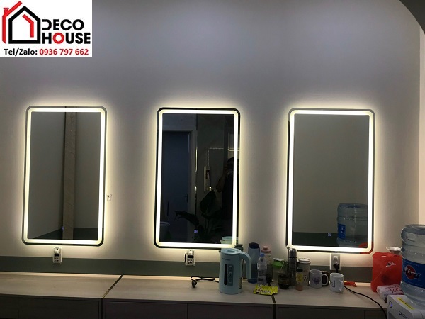 Lắp đặt gương tiệm tóc có đèn LED tại Hà Nội
